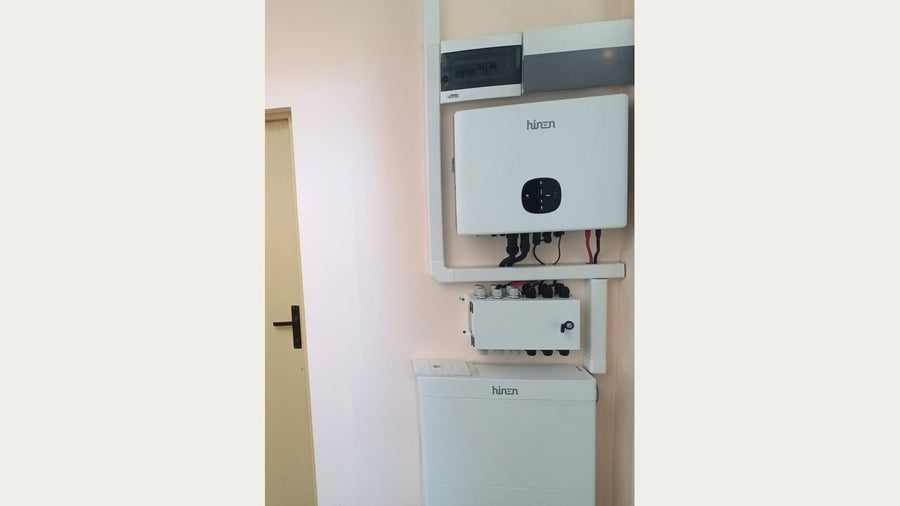 Sistem fotovoltaic fără baterie: când merită și când adăugați stocare
